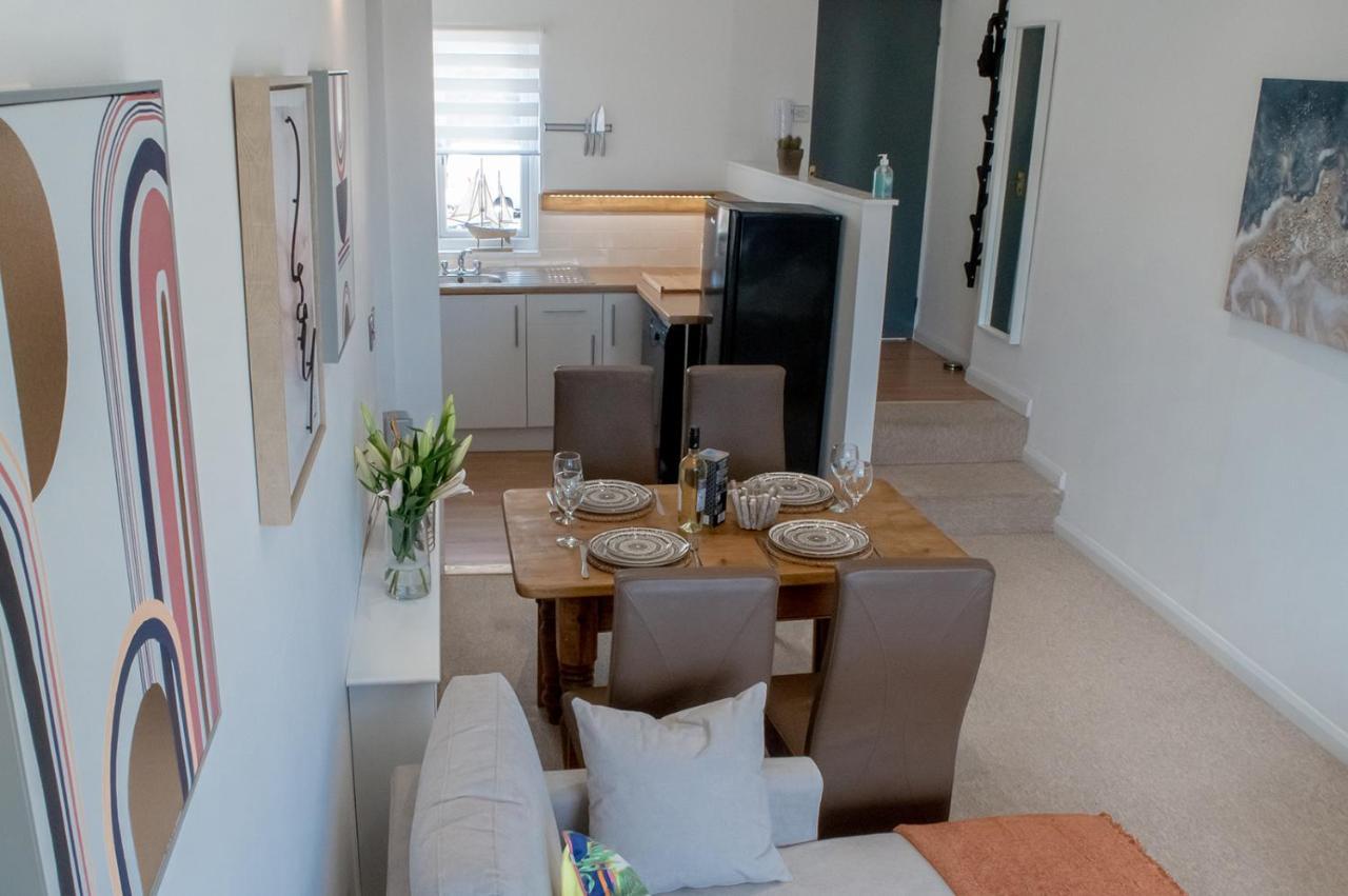 Bed& Boujee With Sea Views Apartment Torquay Exterior photo